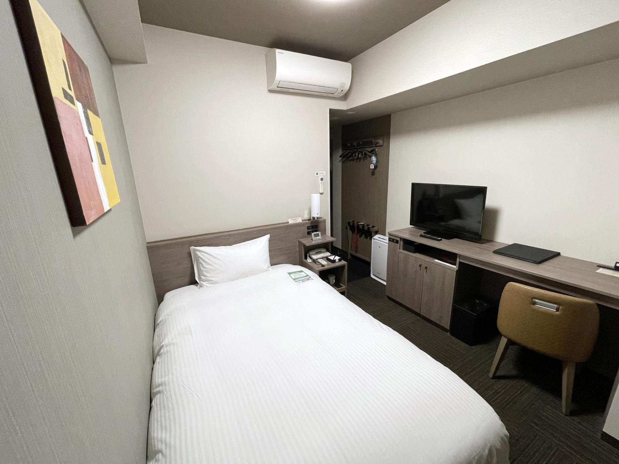 Hotel Route-Inn Osaka Takaishi -Hagoromo Ekimae- Экстерьер фото