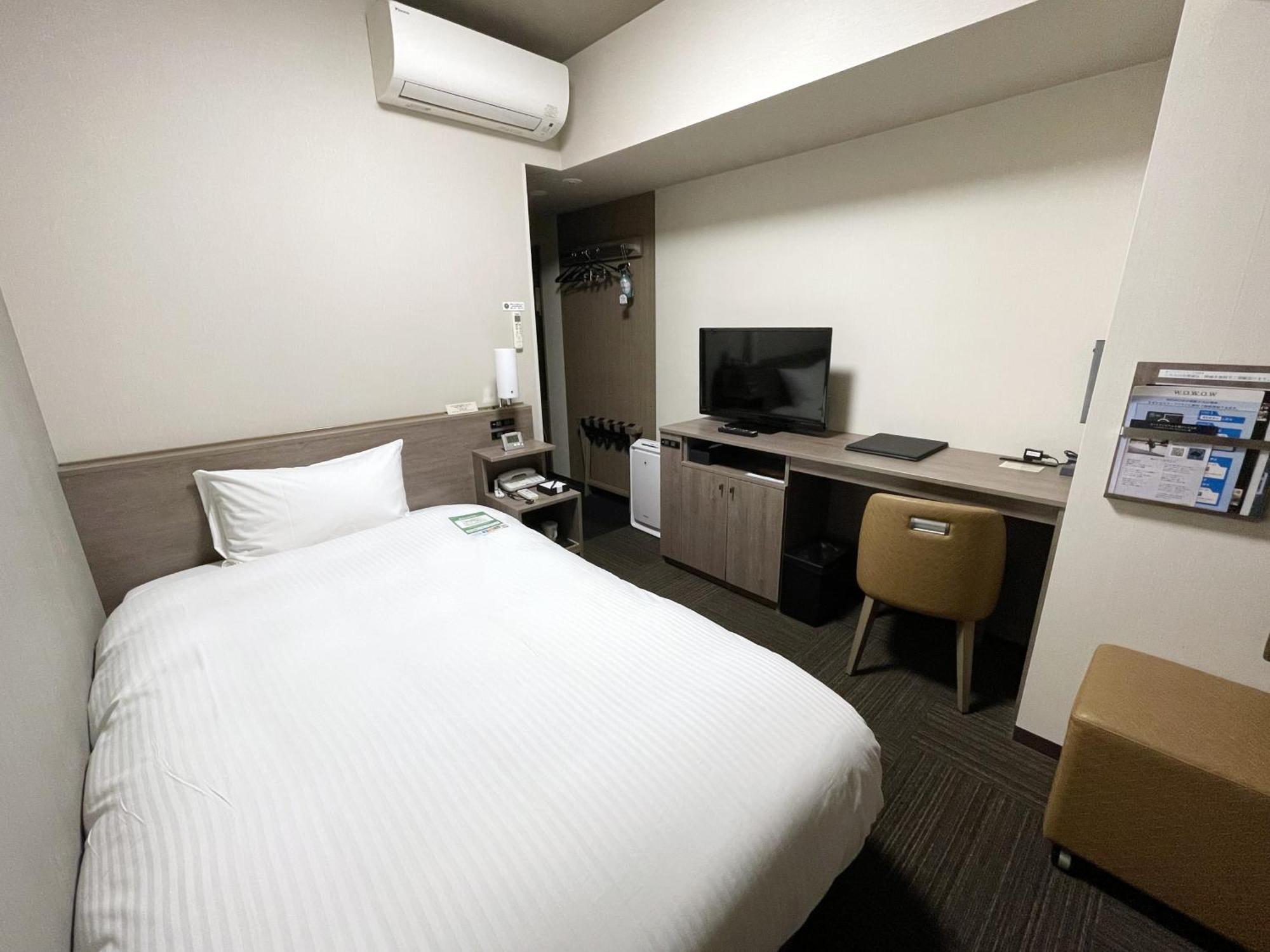 Hotel Route-Inn Osaka Takaishi -Hagoromo Ekimae- Экстерьер фото